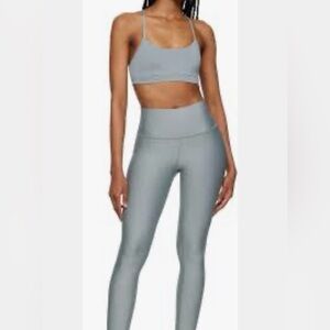 ALO Yoga  gray intrigue Sports Bra & airlift winter warm Leggings Set